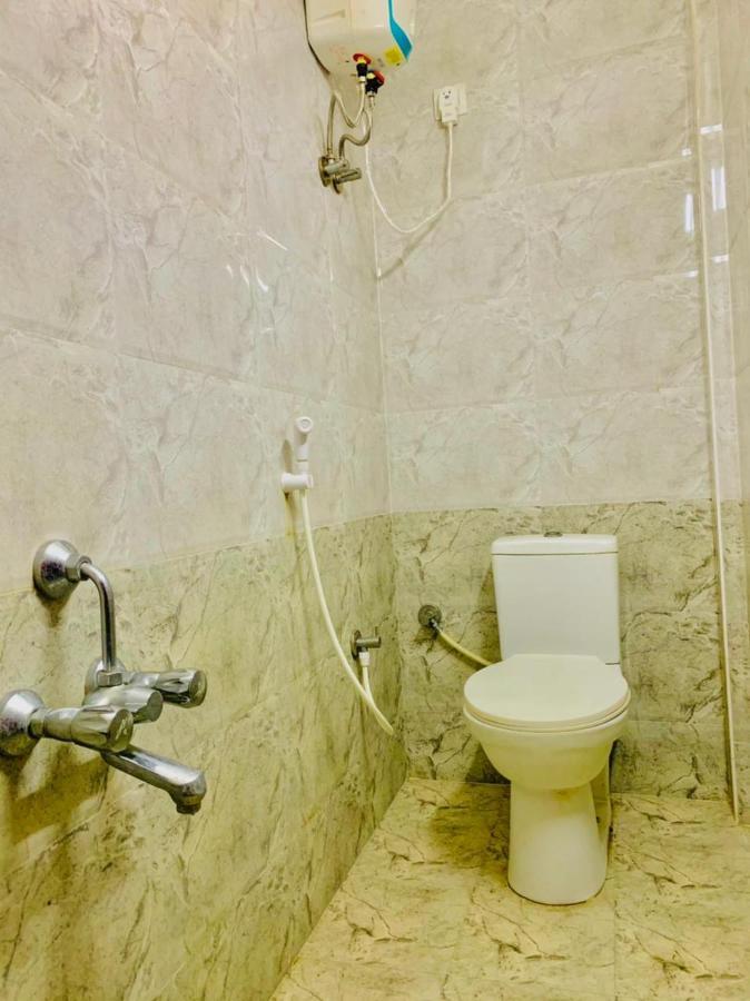 Hotel Half Moon Chennai Eksteriør billede