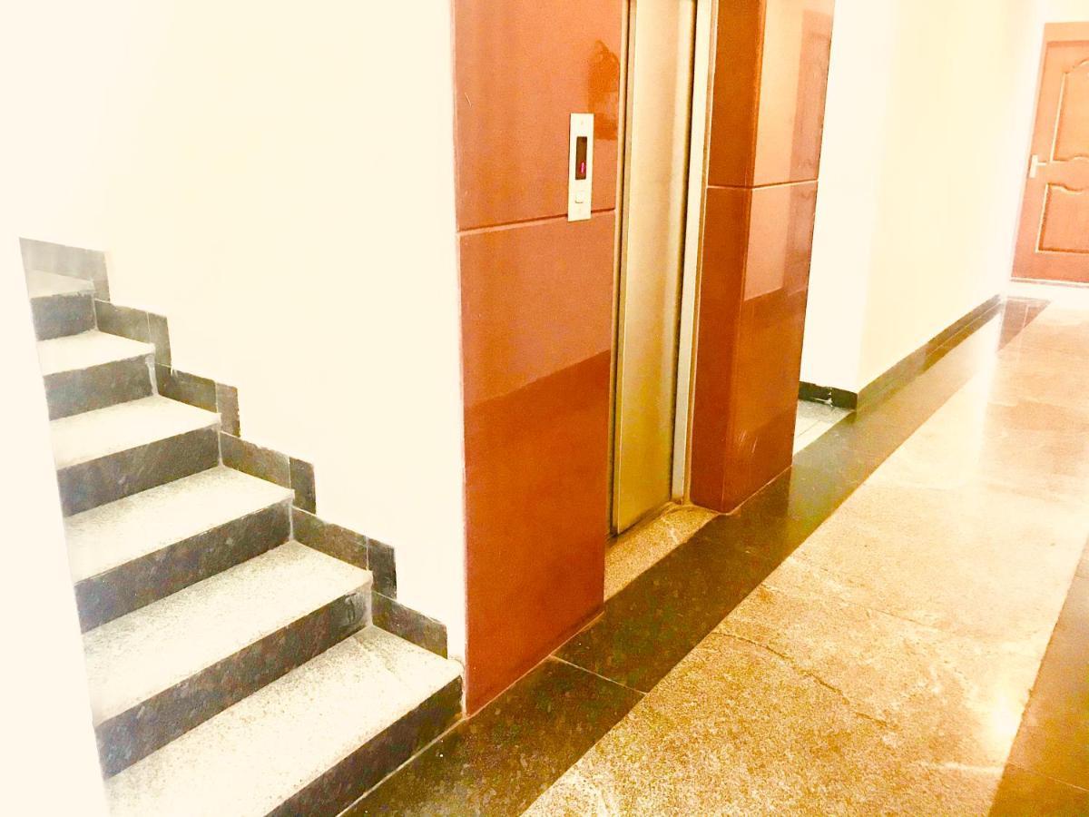Hotel Half Moon Chennai Eksteriør billede